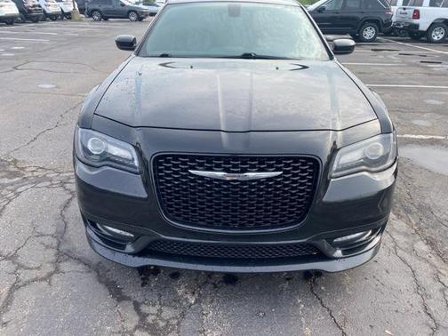 2017 Chrysler 300 S