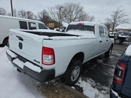 2024 RAM 3500 Tradesman Crew Cab 4x4 8' Box