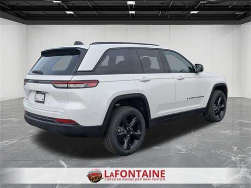 2025 Jeep Grand Cherokee Altitude