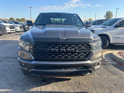 Crystal Metallic 2024 RAM 1500 Big Horn/Lone Star