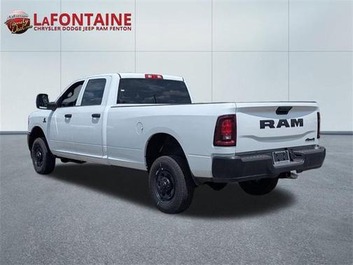 2025 RAM 2500 Tradesman Crew Cab 4x4 8' Box