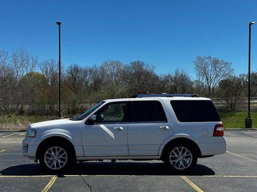 White Platinum 2017 Ford Expedition Limited