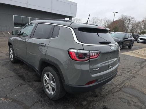 2024 Jeep Compass Latitude