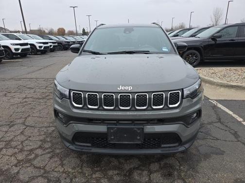 2024 Jeep Compass Latitude