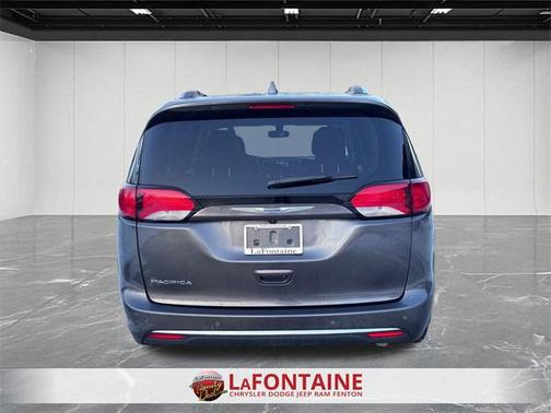 2018 Chrysler Pacifica Touring-L Plus