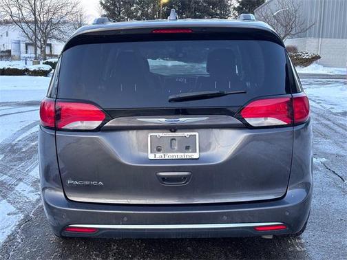 2018 Chrysler Pacifica Touring-L Plus