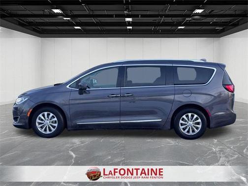 2018 Chrysler Pacifica Touring-L Plus
