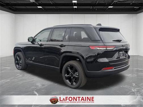 2025 Jeep Grand Cherokee Altitude