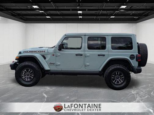 Earl Clearcoat 2024 Jeep Wrangler Rubicon