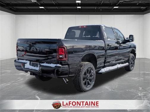 2026 RAM 2500 Big Horn Crew Cab 4x4 6'4' Box