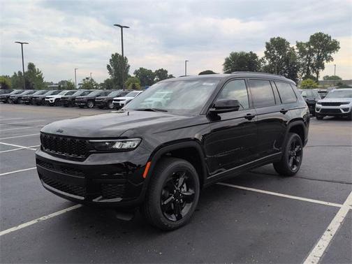2025 Jeep Grand Cherokee L Altitude