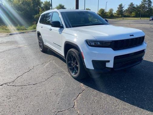 2024 Jeep Grand Cherokee L Altitude