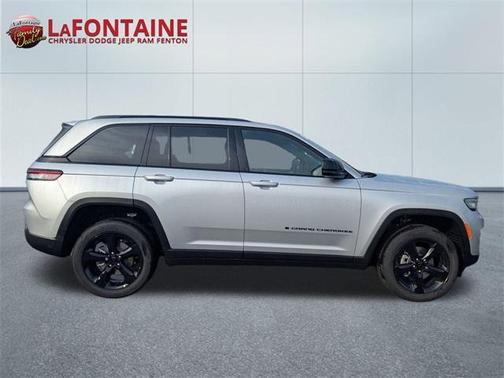 2025 Jeep Grand Cherokee Altitude