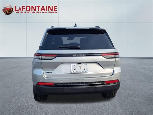 2025 Jeep Grand Cherokee Altitude