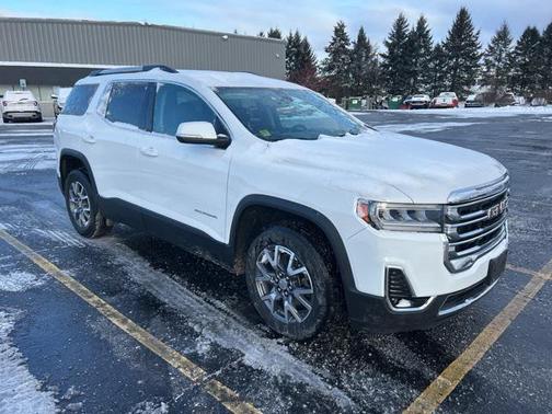 2023 GMC Acadia FWD SLT