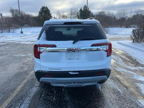 2023 GMC Acadia FWD SLT