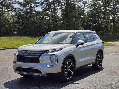 2024 Mitsubishi Outlander SE Black Edition S-AWC