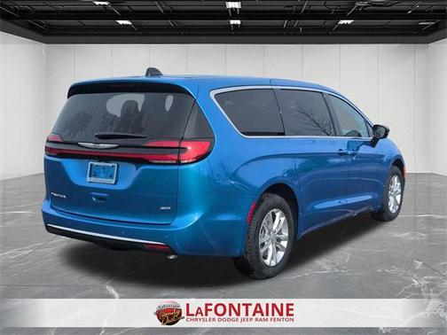 2026 Chrysler Pacifica L