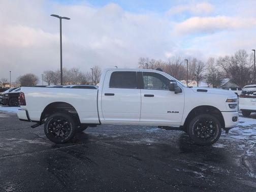 2026 RAM 2500 Big Horn Crew Cab 4x4 6'4' Box