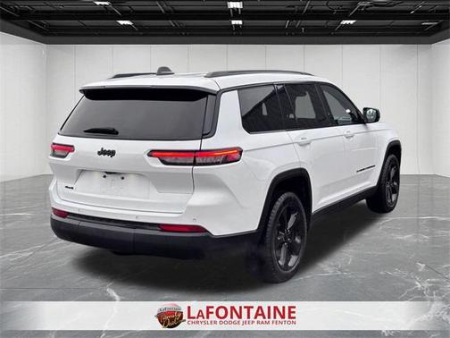 2023 Jeep Grand Cherokee L Altitude