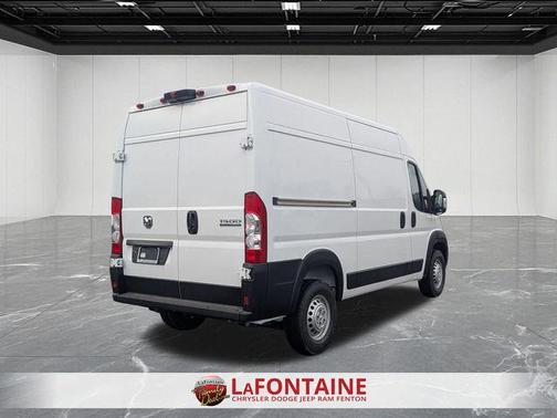 Bright White Clearcoat 2026 RAM ProMaster 1500 Base