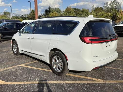 2022 Chrysler Pacifica Limited