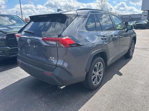 2024 Toyota RAV4 Hybrid XLE Premium