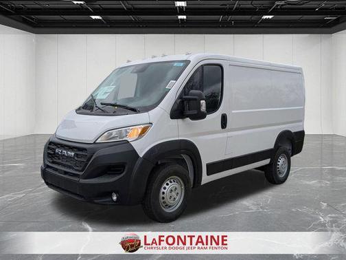 Bright White Clearcoat 2026 RAM ProMaster 1500 Low Roof
