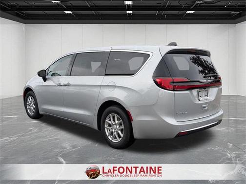 2026 Chrysler Pacifica L