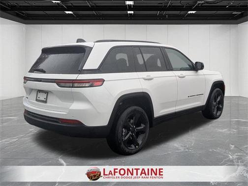 2025 Jeep Grand Cherokee Altitude