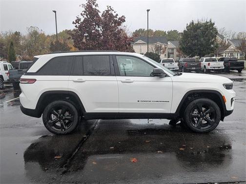 2025 Jeep Grand Cherokee Altitude