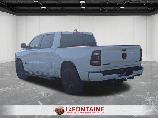 Bright White Clearcoat 2020 RAM 1500 Big Horn/Lone Star