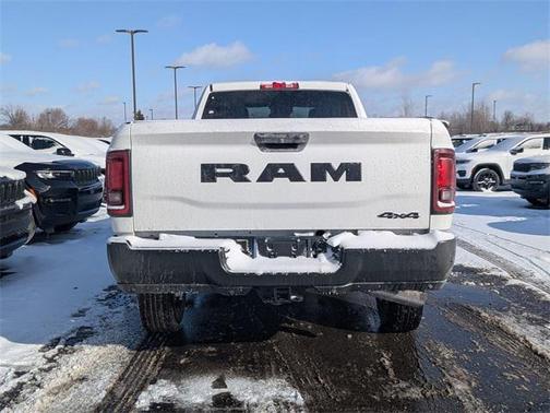 2026 RAM 2500 Tradesman Crew Cab 4x4 8' Box