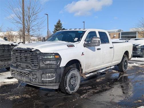 2026 RAM 2500 Tradesman Crew Cab 4x4 8' Box