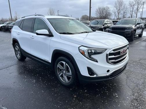 2020 GMC Terrain SLT