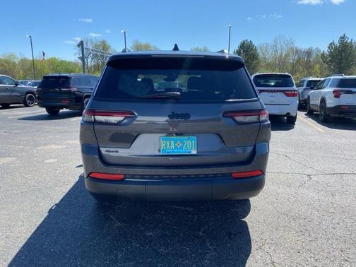 2024 Jeep Grand Cherokee L Altitude