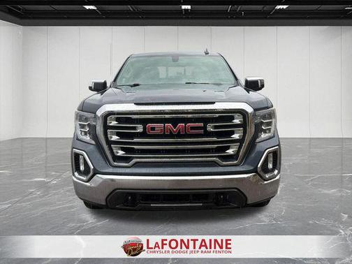 Sky 2021 GMC Sierra 1500 SLT