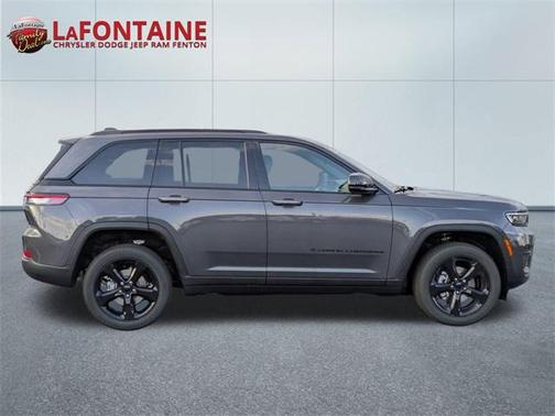 2025 Jeep Grand Cherokee Altitude