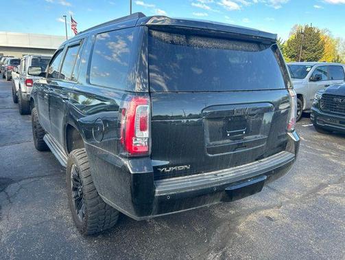 Onyx Black 2019 GMC Yukon SLE