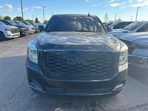 Onyx Black 2019 GMC Yukon SLE
