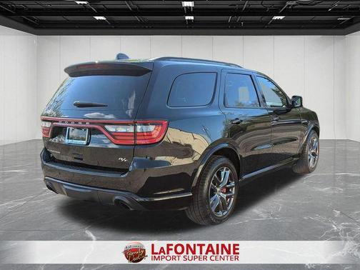 DB Black Clearcoat 2024 Dodge Durango R/T Plus AWD