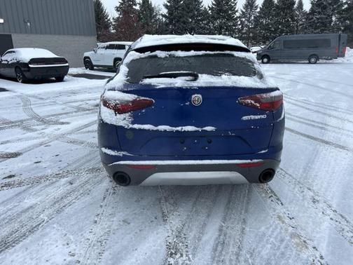 2023 Alfa Romeo Stelvio Ti