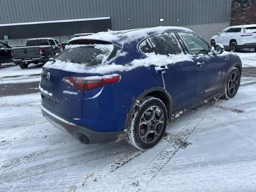 2023 Alfa Romeo Stelvio Ti