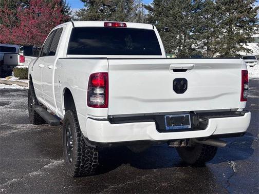 2021 RAM 2500 Big Horn Crew Cab 4x4 6'4' Box