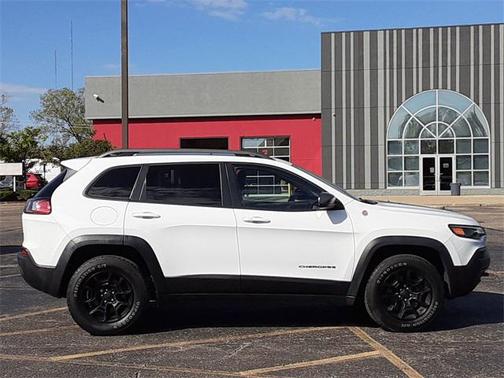 2019 Jeep Cherokee Trailhawk