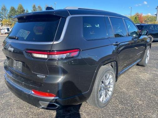 2022 Jeep Grand Cherokee L Summit