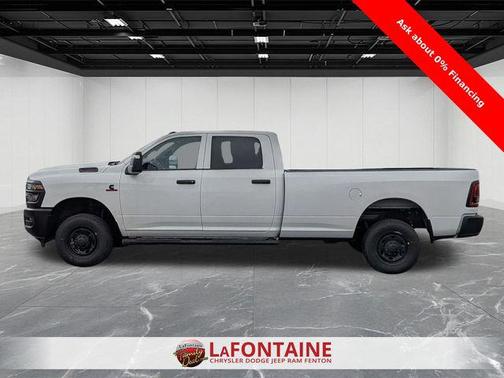 Bright White Clearcoat 2026 RAM 2500 Tradesman Crew Cab 4x4 8' Box