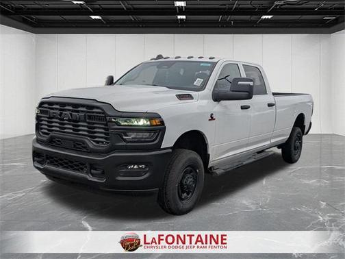 2026 RAM 2500 Tradesman Crew Cab 4x4 8' Box