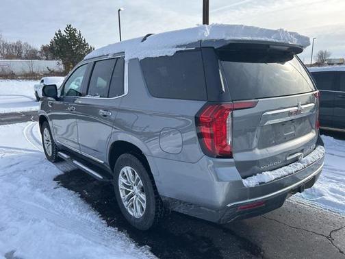 2021 GMC Yukon SLT