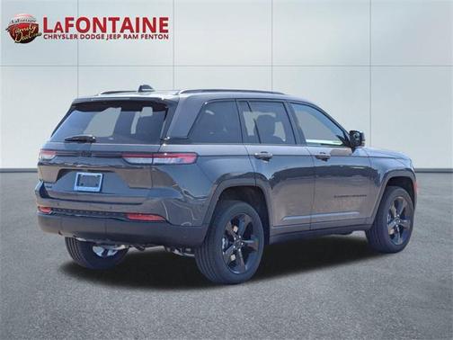 2025 Jeep Grand Cherokee Altitude